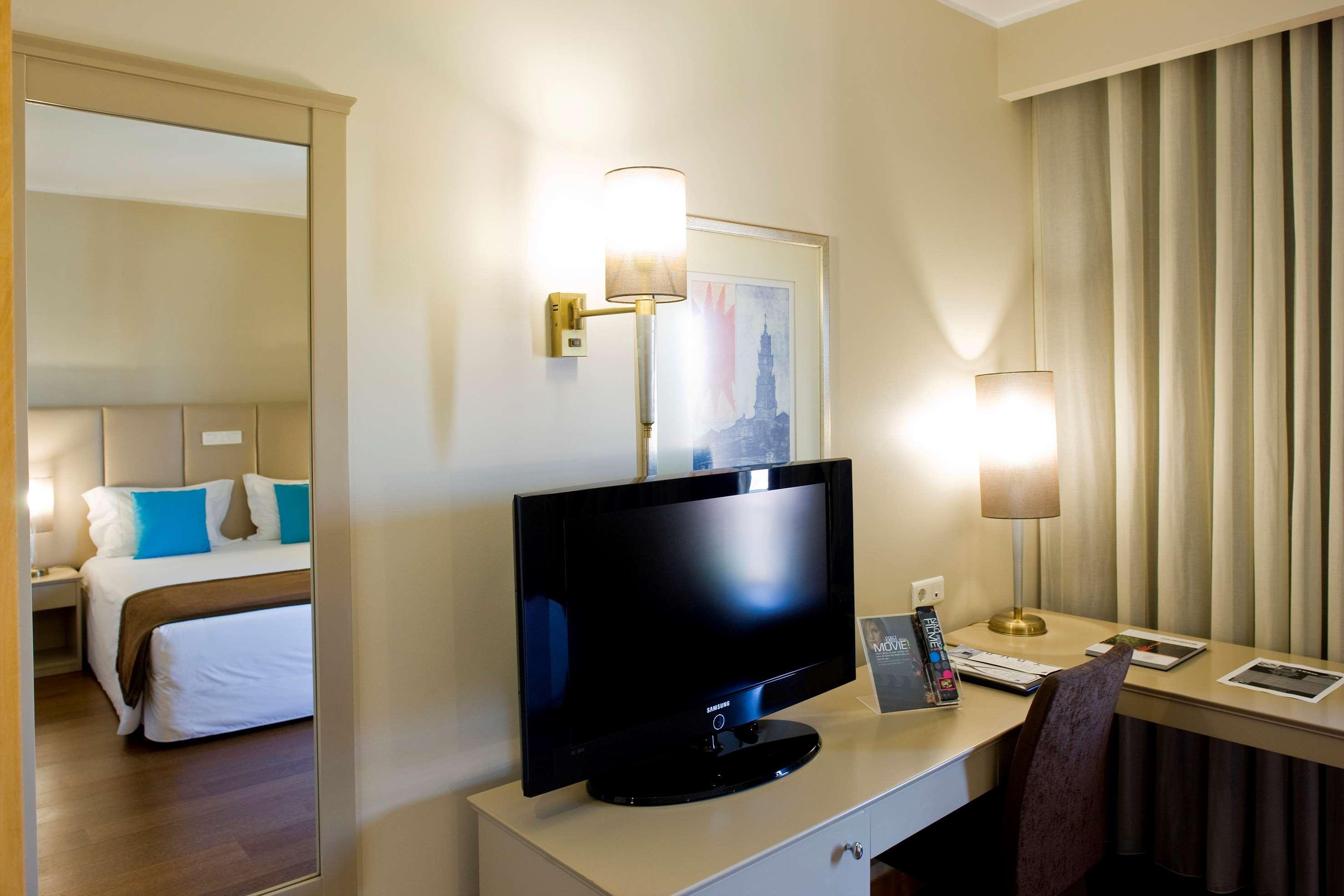 Tryp By Wyndham Porto Expo 4* Leca da Palmeira